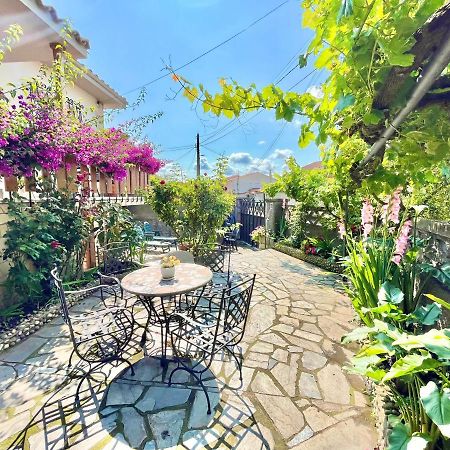 La Casa De La Buganvilla Gijón Dış mekan fotoğraf