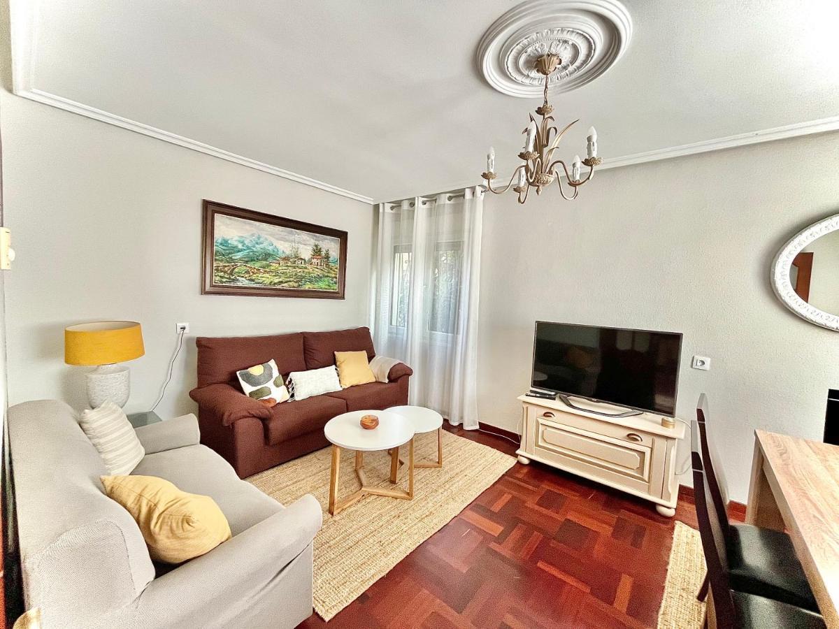 La Casa De La Buganvilla Gijón Dış mekan fotoğraf