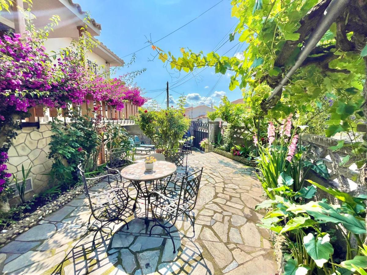 La Casa De La Buganvilla Gijón Dış mekan fotoğraf