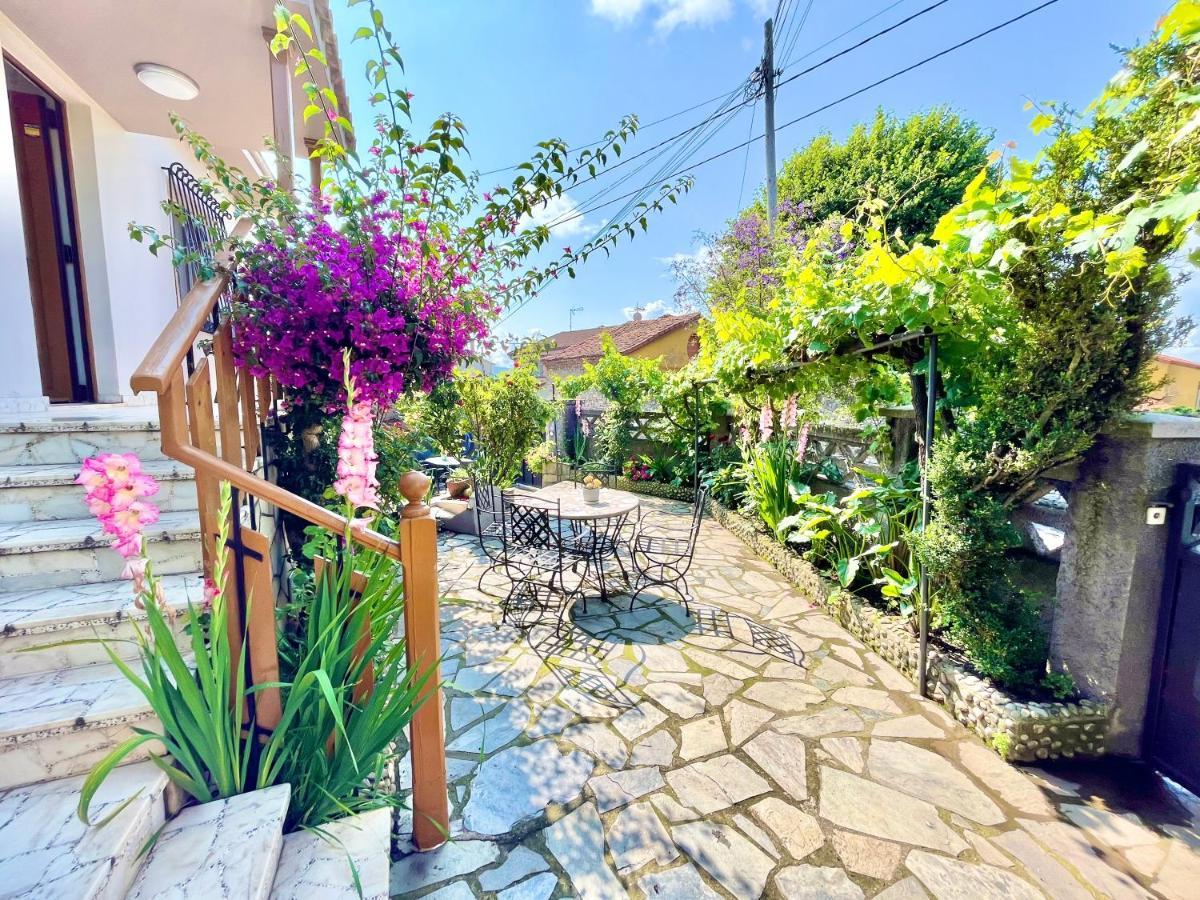 La Casa De La Buganvilla Gijón Dış mekan fotoğraf